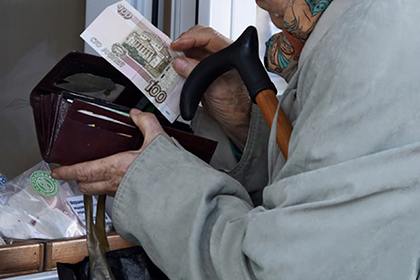 В Кургане обсуждают потрясающий рост пенсии у бабушки