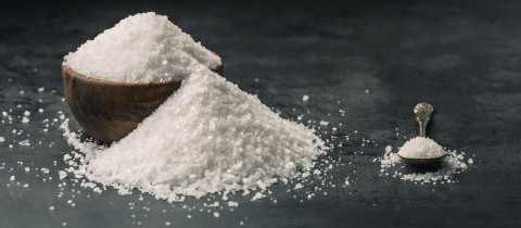 Нужно ли отказываться от соли в пожилом возрасте? Мнение врача