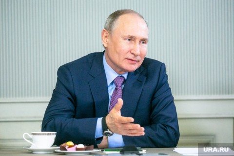 Видео: Путин дал сибирским чиновникам крайне дельный совет