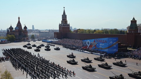 Возможна ли отмена парада Победы в Москве
