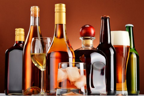 Ученые рассказали о связи алкоголя и деменции