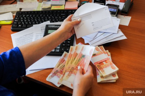 В России хотят ввести новую выплату к Новому году