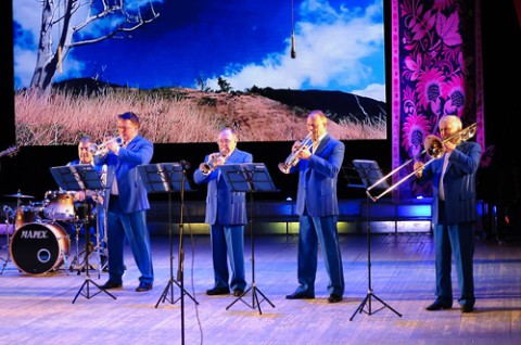 В Екатеринбурге прошел гала-концерт фестиваля «Осеннее очарование»