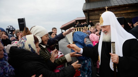 Патриарх призвал помогать людям в борьбе за трезвость