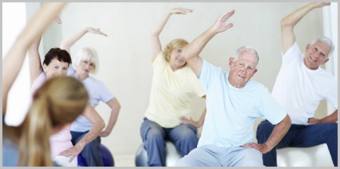 Какие упражнения полезны для суставов пожилых людей?