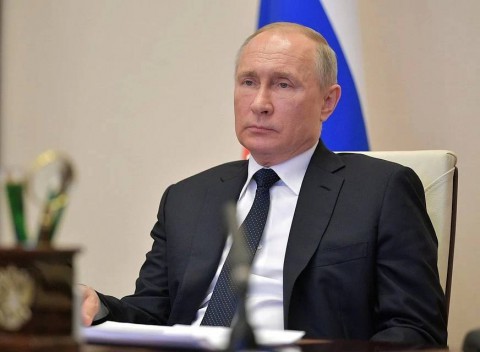 Путин сообщил о противниках прямых выплат людям во время пандемии