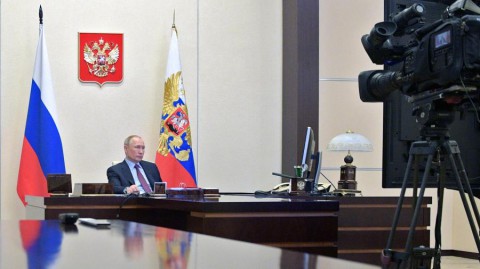 Путин: коронавирус виноват, но не во всем