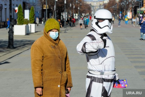 Власти Москвы готовятся отменить ограничения для пожилых горожан
