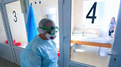 Родные бросили бабушку в больнице из-за боязни коронавируса