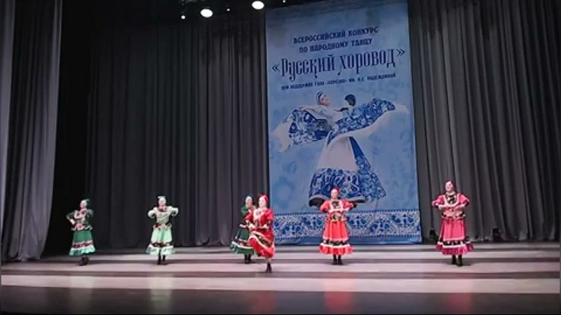 Коллектив народного танца «Уралочка» - Ирбитские топотушки